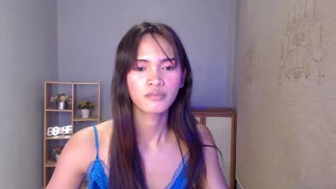 ursandra_xx online show from 03/10/25, 06:38