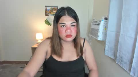 ursangredeia online show from 10/05/25, 03:21