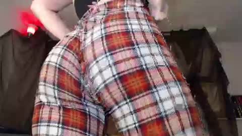 Snapshot of ursecretaddiction chatting on 03/12/26, 02:56 Maxi Mills . My Orgasm is in your hands Private is Open online show from 03/12/26, 02:56