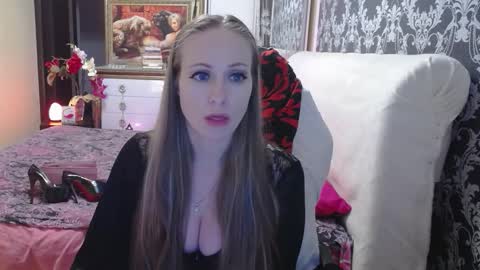 Snapshot of ursecrettreasure88 chatting on 09/28/25, 01:05 UrSecretTreasure88 online show from 09/28/25, 01:05