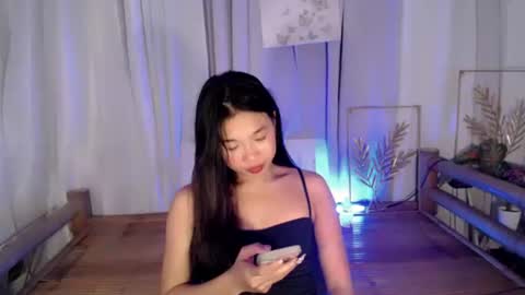 Snapshot of urseductive_llanaxx chatting on 02/19/26, 04:30 JUST CALL ME LLANA online show from 02/19/26, 04:30