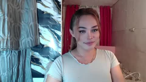 TYRA online show from 12/21/24, 12:38