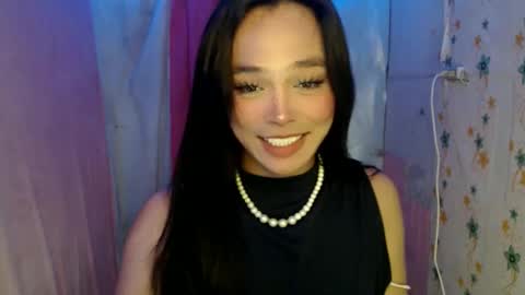 Snapshot of ursexy_debra chatting on 03/16/26, 06:01 TYRA online show from 03/16/26, 06:01