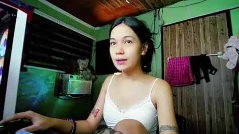 Snapshot of ursexymayhem1 chatting on 10/27/25, 01:53 Ursexymayhem online show from 10/27/25, 01:53