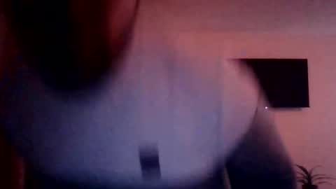 Snapshot of ursideman69 chatting on 01/17/26, 09:18 UrSideMan online show from 01/17/26, 09:18