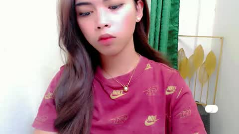 Snapshot of urslutty_jasmine chatting on 04/11/26, 02:10 jasmine online show from 04/11/26, 02:10