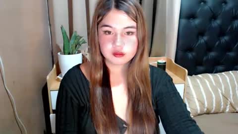          online show from 02/01/25, 02:02