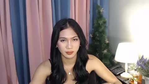 JUST CALL ME GWENNY online show from 10/08/25, 06:11