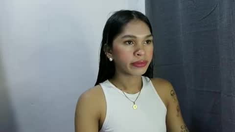 Snapshot of ursweet_zeviixx chatting on 02/13/26, 10:33 ursweet_zeviixx online show from 02/13/26, 10:33