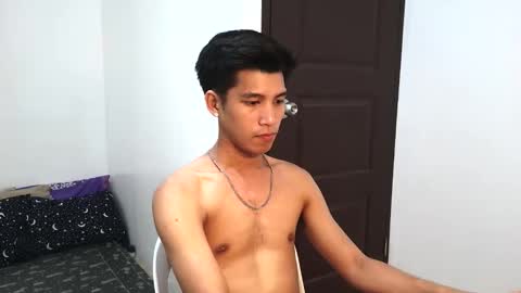 ursweetie_boy online show from 03/25/26, 10:21