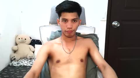 ursweetie_boy online show from 04/07/26, 06:47