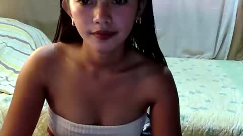 urtinypinay online show from 09/25/25, 02:59