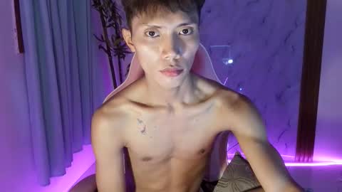 mark online show from 04/07/26, 02:23