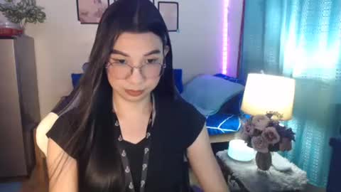 Ashley Kate Mateo Gray online show from 12/19/24, 12:56