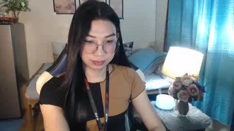 Ashley Kate Mateo Gray online show from 02/24/25, 02:58