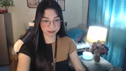 Ashley Kate Mateo Gray online show from 02/26/25, 11:52