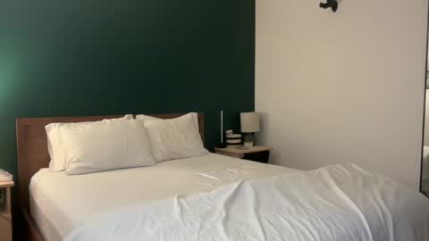 Dream online show from 10/09/25, 04:27