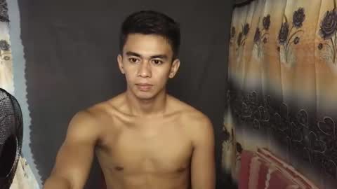 Snapshot of urwild_fuckerxx chatting on 03/10/26, 08:30 urwild_fuckerxx online show from 03/10/26, 08:30