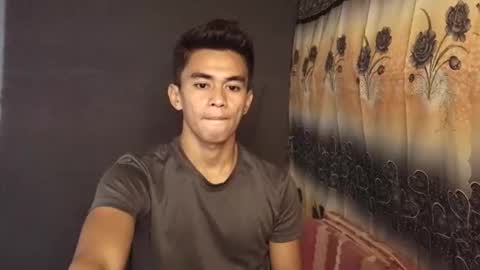 Snapshot of urwild_fuckerxx chatting on 03/14/26, 09:37 urwild_fuckerxx online show from 03/14/26, 09:37