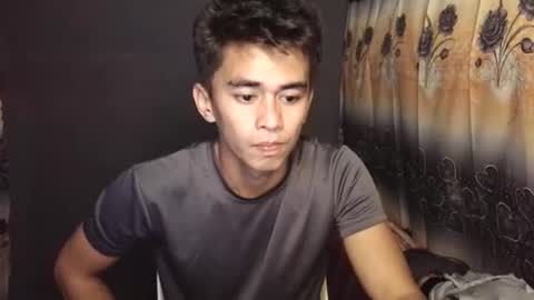 Snapshot of urwild_fuckerxx chatting on 03/29/26, 09:20 urwild_fuckerxx online show from 03/29/26, 09:20