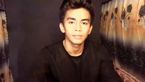 Snapshot of urwild_fuckerxx chatting on 04/09/26, 08:42 urwild_fuckerxx online show from 04/09/26, 08:42