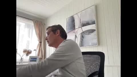 Snapshot of usablemale chatting on 02/27/25, 10:31 P online show from 02/27/25, 10:31