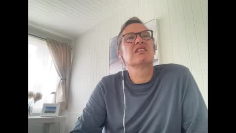 Snapshot of usablemale chatting on 03/10/25, 06:34 P online show from 03/10/25, 06:34