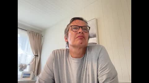 Snapshot of usablemale chatting on 03/12/25, 11:12 P online show from 03/12/25, 11:12