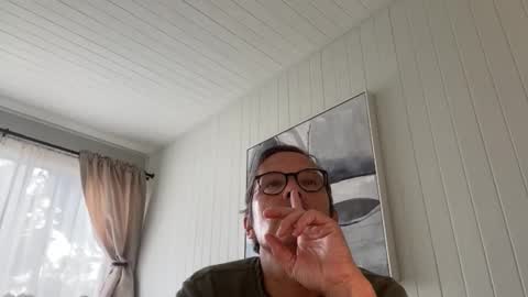 Snapshot of usablemale chatting on 11/17/25, 07:52 P online show from 11/17/25, 07:52