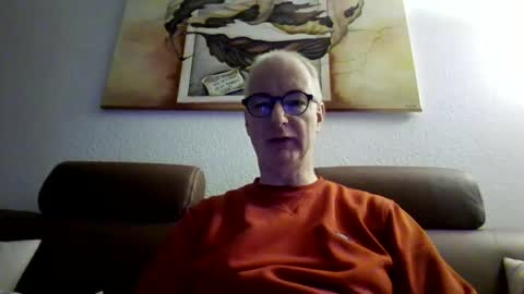Snapshot of use2020 chatting on 01/11/26, 04:56 use2020 online show from 01/11/26, 04:56