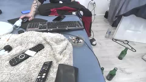 BamBam online show from 01/19/25, 04:22