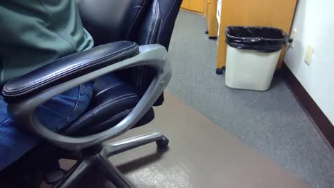 useemie online show from 12/17/24, 07:37