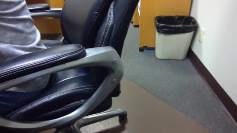 useemie online show from 12/31/24, 07:18