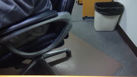 useemie online show from 01/13/25, 11:17