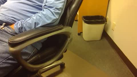 useemie online show from 11/11/25, 07:25