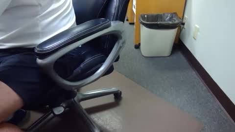 useemie online show from 01/13/26, 12:05