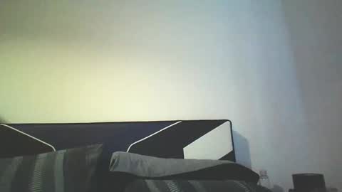 sub 4 u online show from 12/11/24, 01:06