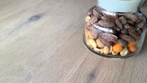 Snapshot of usemy67 chatting on 09/28/25, 12:43 Usemy67 online show from 09/28/25, 12:43