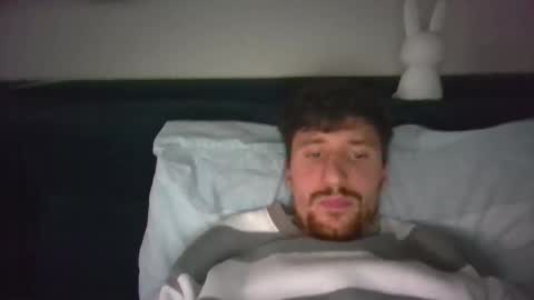 Snapshot of user17u chatting on 10/14/25, 01:12 user17u online show from 10/14/25, 01:12