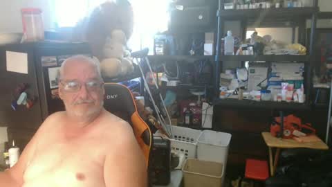 Snapshot of usgoober chatting on 06/16/26, 12:08 Eric online show from 06/16/26, 12:08