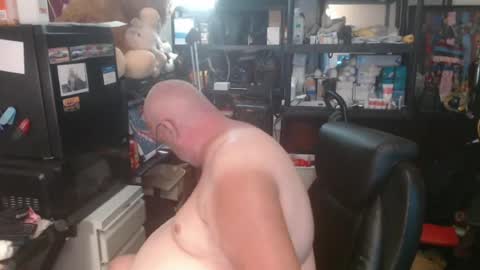Snapshot of usgoober chatting on 07/08/26, 02:38 Eric online show from 07/08/26, 02:38