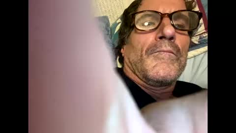 Snapshot of usmaledelivery chatting on 10/10/25, 06:12 Tonight i need watchers thanks online show from 10/10/25, 06:12