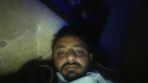 Snapshot of usman184 chatting on 01/19/25, 08:51 Mian184 online show from 01/19/25, 08:51