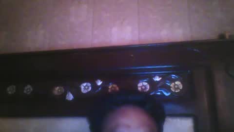 Snapshot of usman184 chatting on 09/14/25, 07:18 Mian184 online show from 09/14/25, 07:18