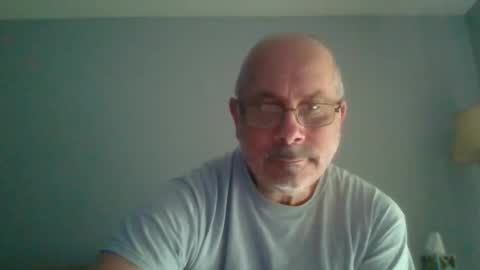 Snapshot of usonion chatting on 12/28/24, 01:38 Jim online show from 12/28/24, 01:38