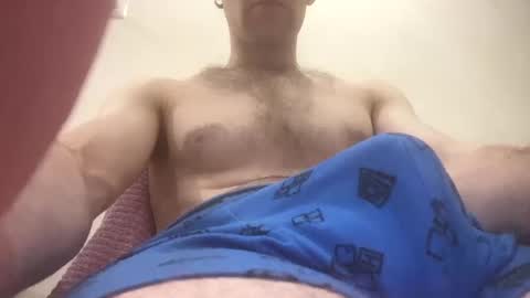 Snapshot of uverinc chatting on 02/11/25, 02:57 Uverinc online show from 02/11/25, 02:57