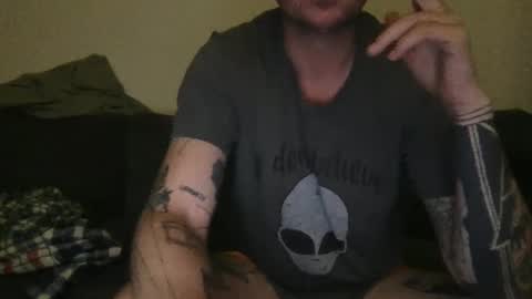 Snapshot of uwantitno chatting on 09/28/25, 08:58 uwantitno online show from 09/28/25, 08:58