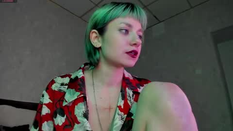 Snapshot of uwu_emmy chatting on 06/03/26, 09:09 uwu_emmy online show from 06/03/26, 09:09