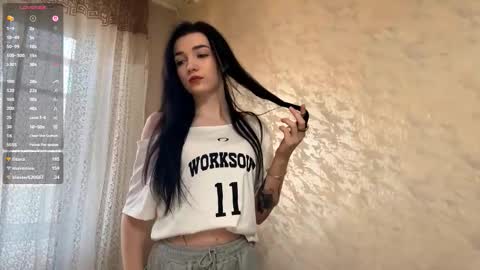 Lisi online show from 02/28/26, 03:18