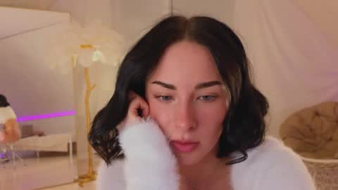 Anika On vacation online show from 01/20/25, 07:25